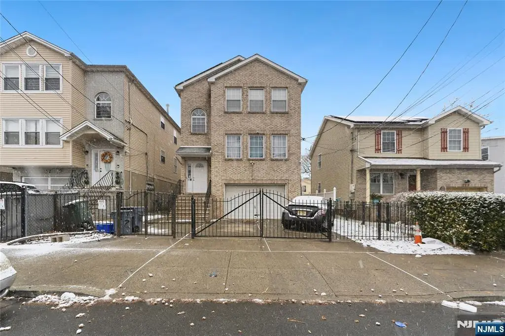721 S 19th Street, Newark, NJ 07103 - #1