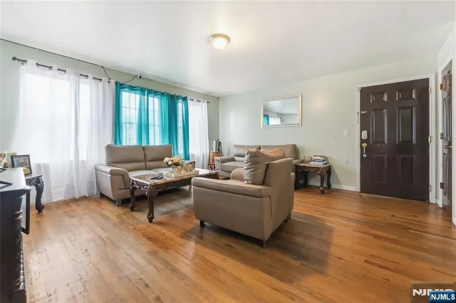 721 S 19th Street, Newark, NJ 07103 - #3