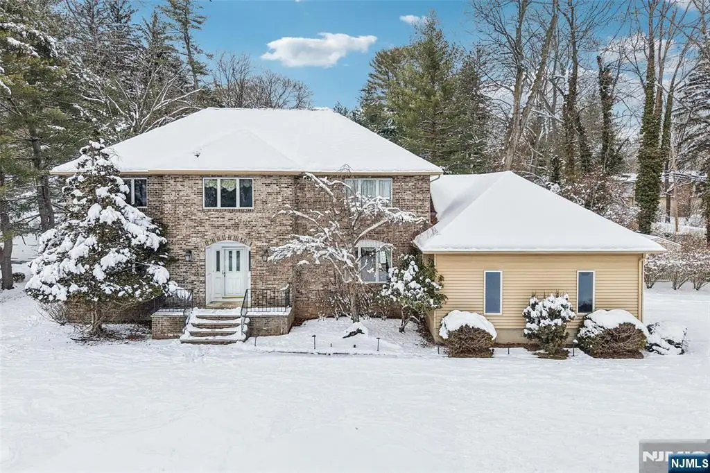 45 Lake Road, Upper Saddle River, NJ 07458 - Image #1