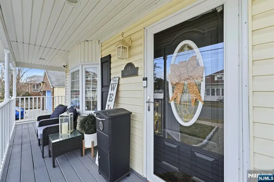 11 Thiem Avenue, Rochelle Park, NJ 07662 - Image #2