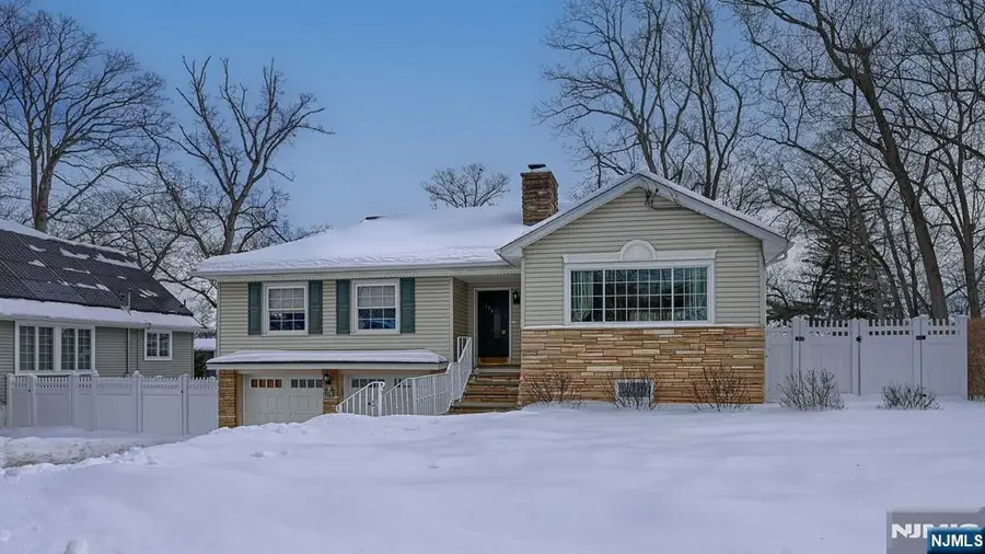 174 Hillcrest Drive, Wayne, NJ 07470 - Image #2