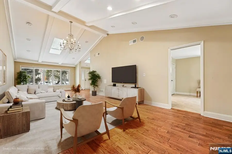 44 Lynn, Englewood Cliffs, NJ 07632 - Image #2