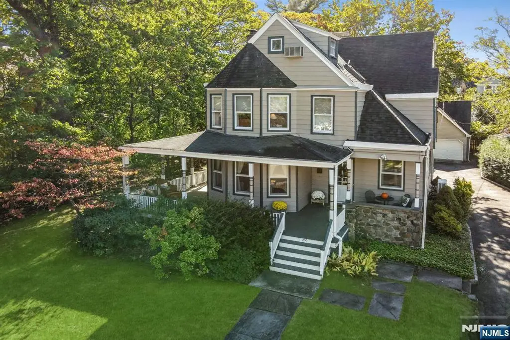 200 Inwood Avenue, Montclair, NJ 07043 - Image #1