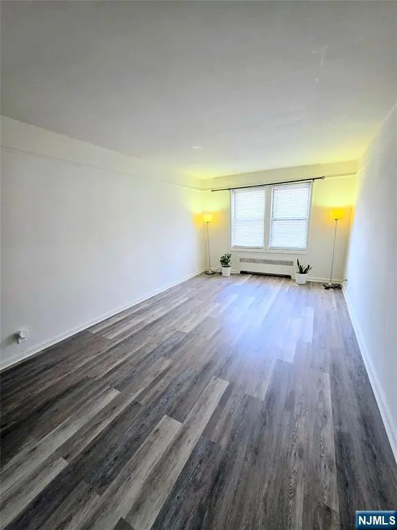 975-995 Teaneck 1M, Teaneck, NJ 07666