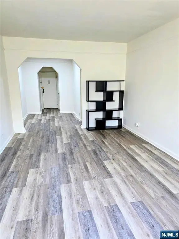 975-995 Teaneck 1M, Teaneck, NJ 07666 - Image #2