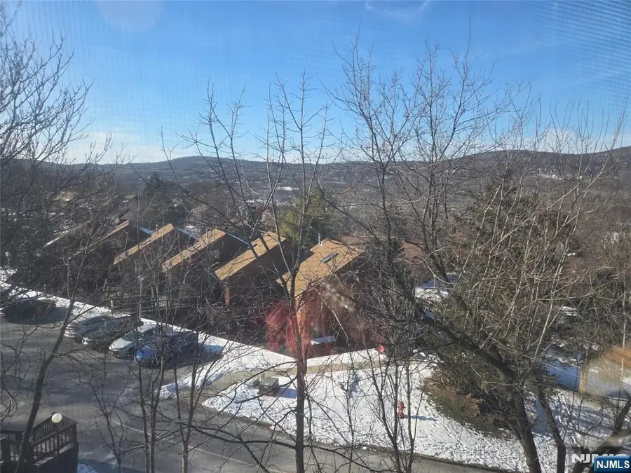 23 Wimbledon Drive 10, Vernon, NJ 07462 - Image #2