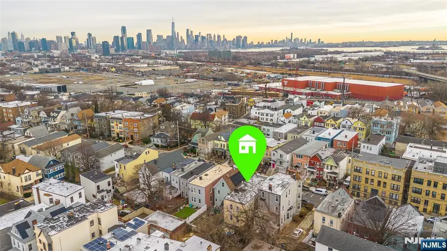 85 Arlington Avenue, Jersey City, NJ 07305 - Image #2