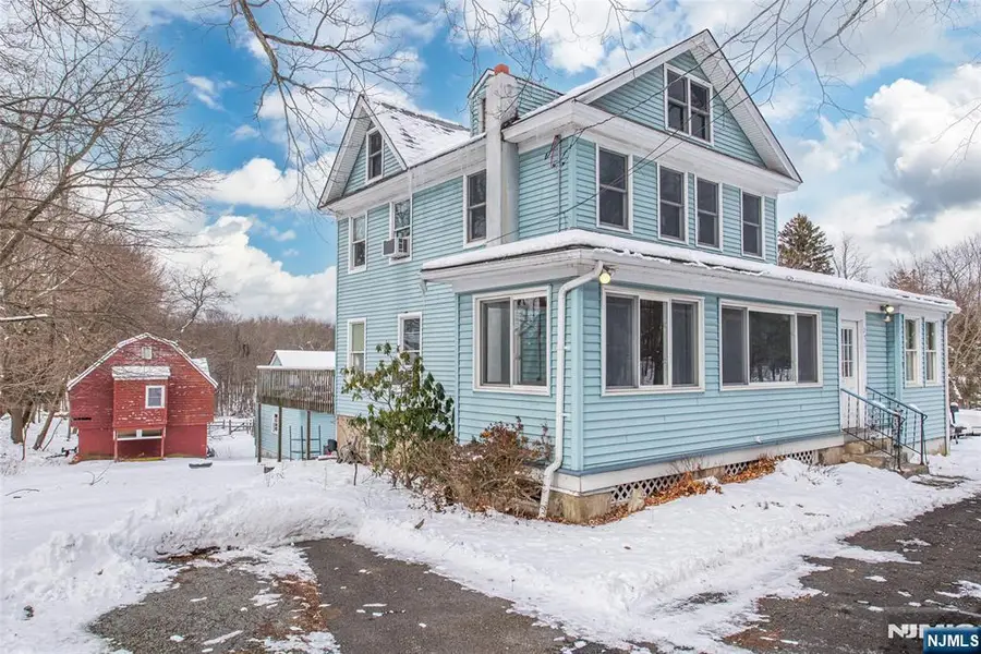 573 Wyckoff Avenue, Mahwah, NJ 07430 - Image #2