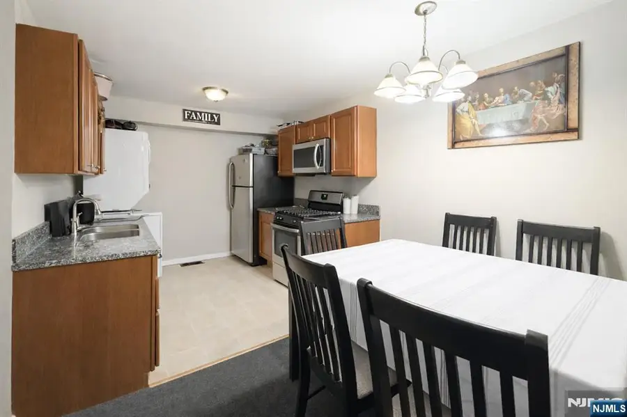 48-50 Holland Street, Newark, NJ 07103 - Image #3