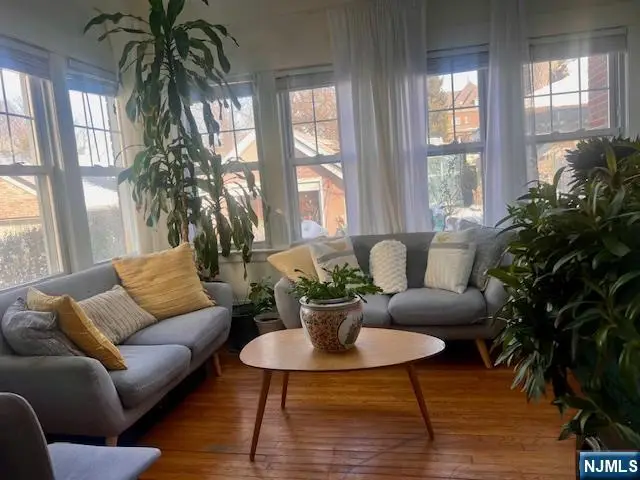 919 Marion Place, Ridgefield, NJ 07657 - Image #2