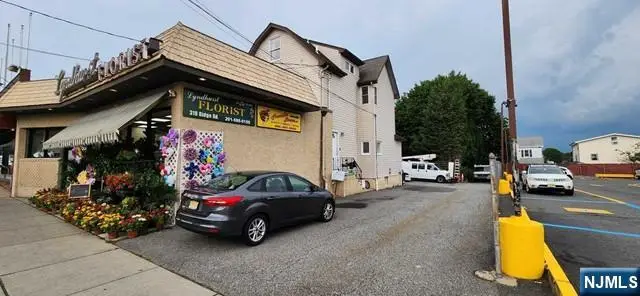 319 Ridge Road, Lyndhurst, NJ 07071 - Image #2