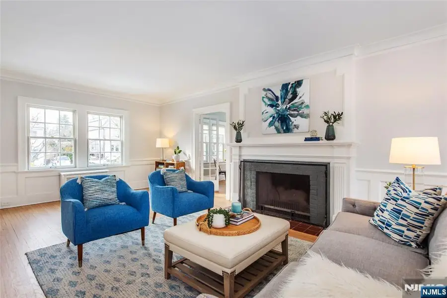25 Melrose Place, Montclair, NJ 07042 - Image #2