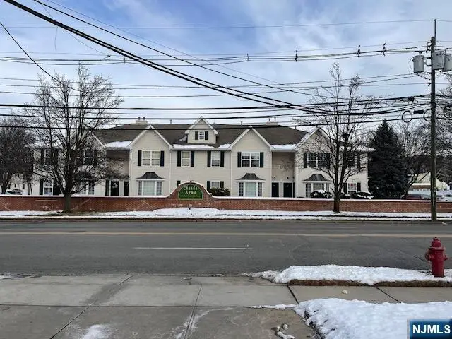 35 Chanda Court D035, Clifton, NJ 07012 - Image #1