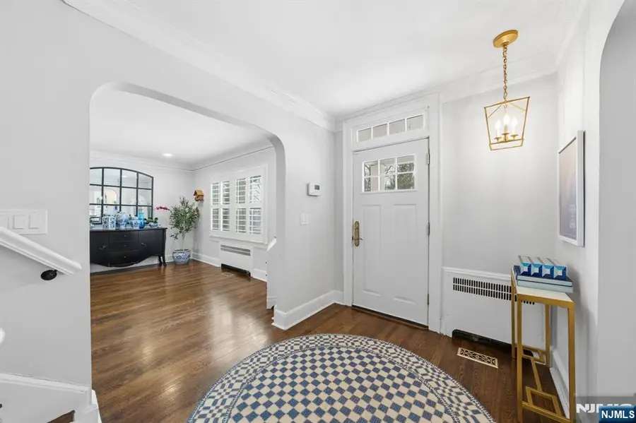 19 Bradford Avenue, West Orange, NJ 07052 - Image #3