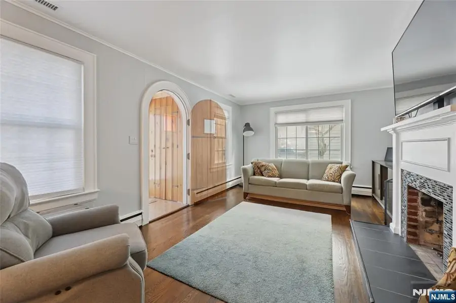 15 Godfrey Avenue, Roseland, NJ 07068 - Image #2