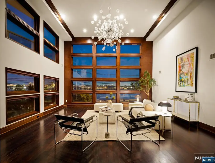 1286 River Road, Edgewater, NJ 07020 - Image #2