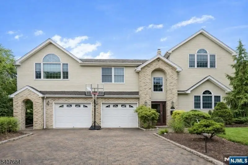 61 Carlisle Road, Preakness, NJ 07470 - Image #1