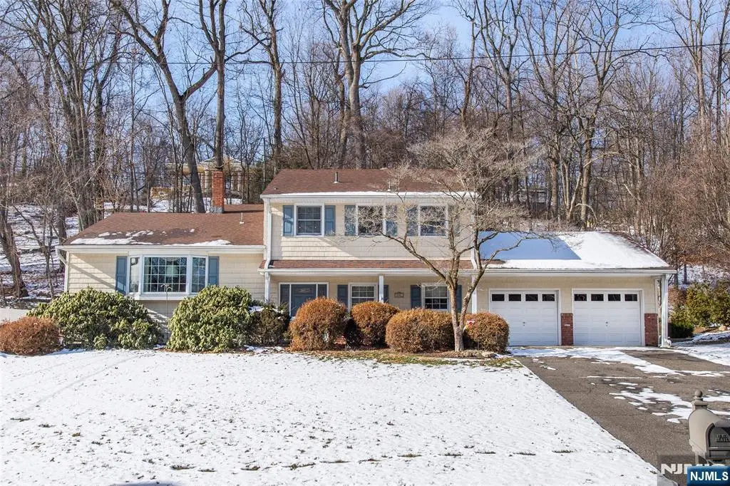 686 Kennedy Drive, Township Of Washington, NJ 07676 - Image #1