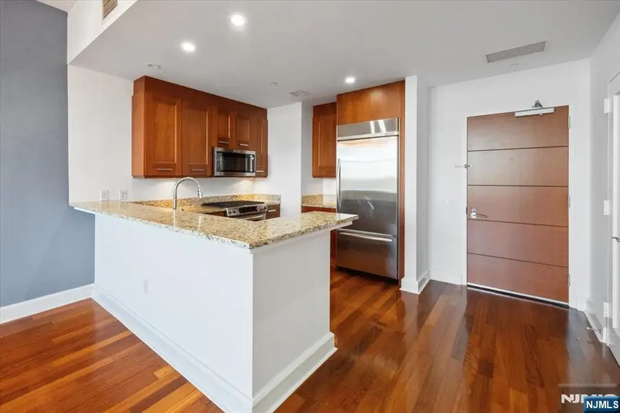 8100 River Road 209, North Bergen, NJ 07047 - Image #2