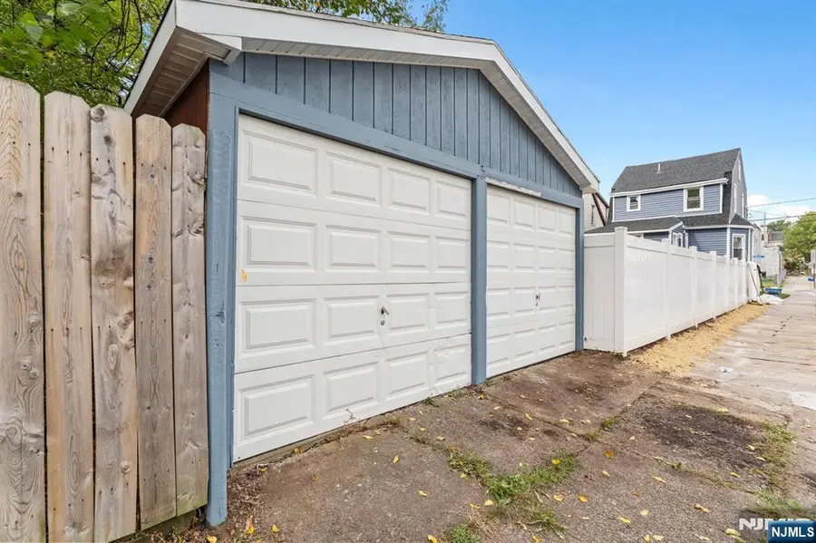 140 Brookside Avenue, Irvington, NJ 07111 - Image #3