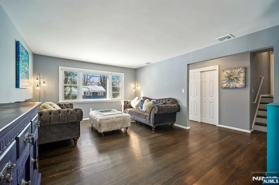 16 Windsor Drive, Park Ridge, NJ 07656 - #2