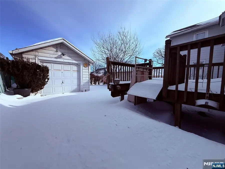 479 Columbia Avenue, Ridgefield, NJ 07657 - Image #3