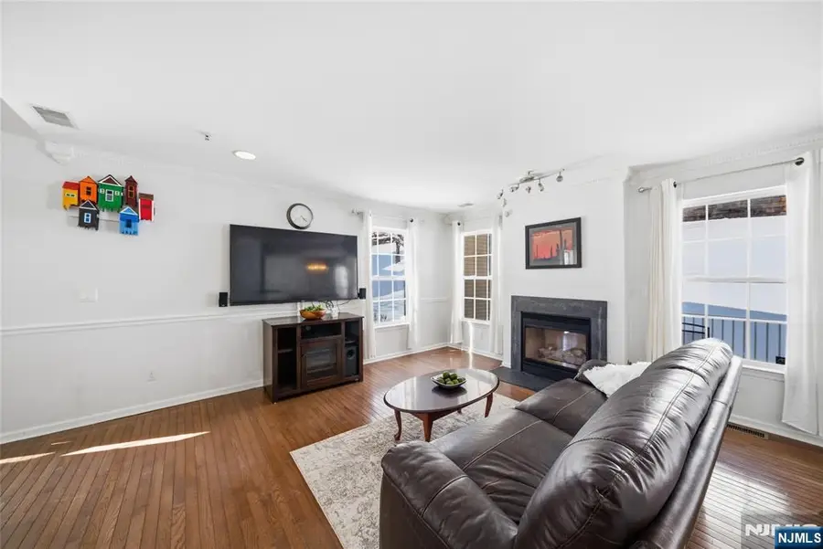 1108 Shadowlawn Drive 701, Green Brook, NJ 08812 - #3