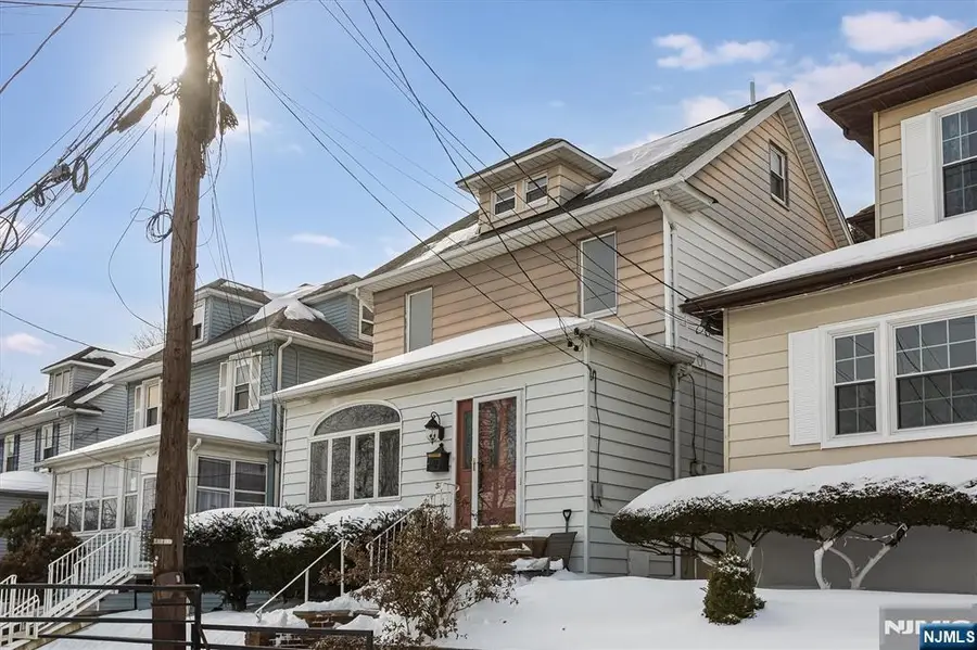 31 6th Avenue, Clifton, NJ 07011 - Image #3