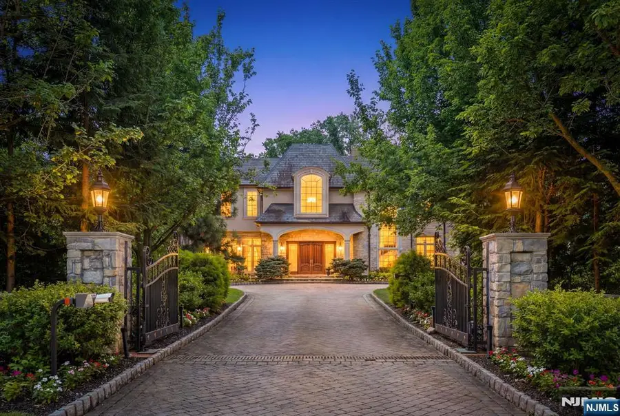 11 Elden Drive, Saddle River, NJ 07458 - #2