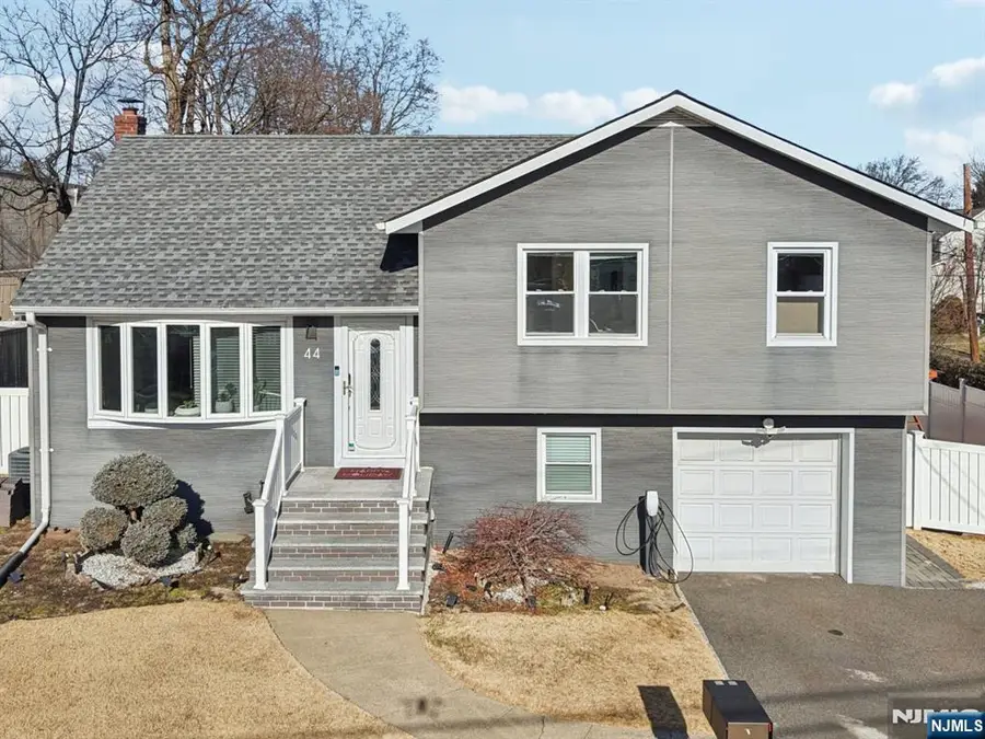 44 Richard Court, River Edge, NJ 07661 - #2