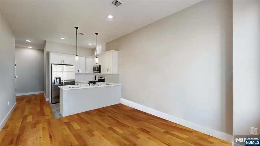 40 Wright Avenue, Jersey City, NJ 07306 - #3