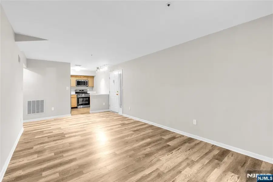 350 Cambridge Drive, Ramsey, NJ 07446 - #3