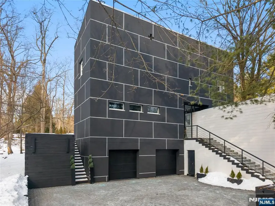 451 Mountain Avenue, North Caldwell, NJ 07006 - #3