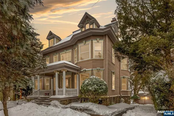 20 Prospect Terrace, Montclair, NJ 07042