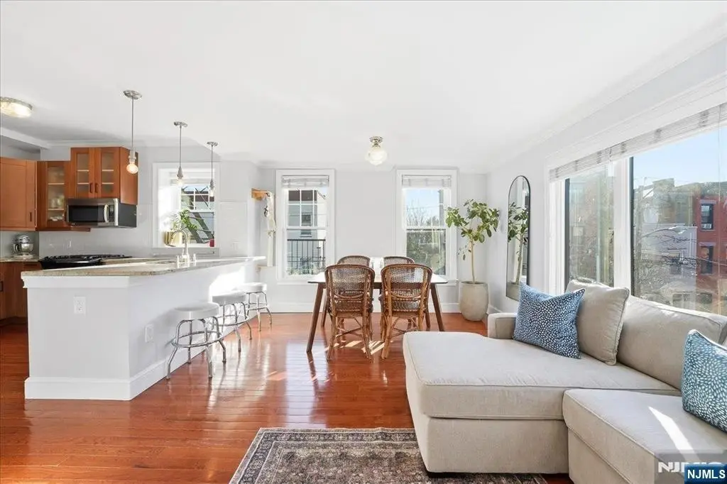 700 Bloomfield Street 3, Hoboken, NJ 07030 - #1