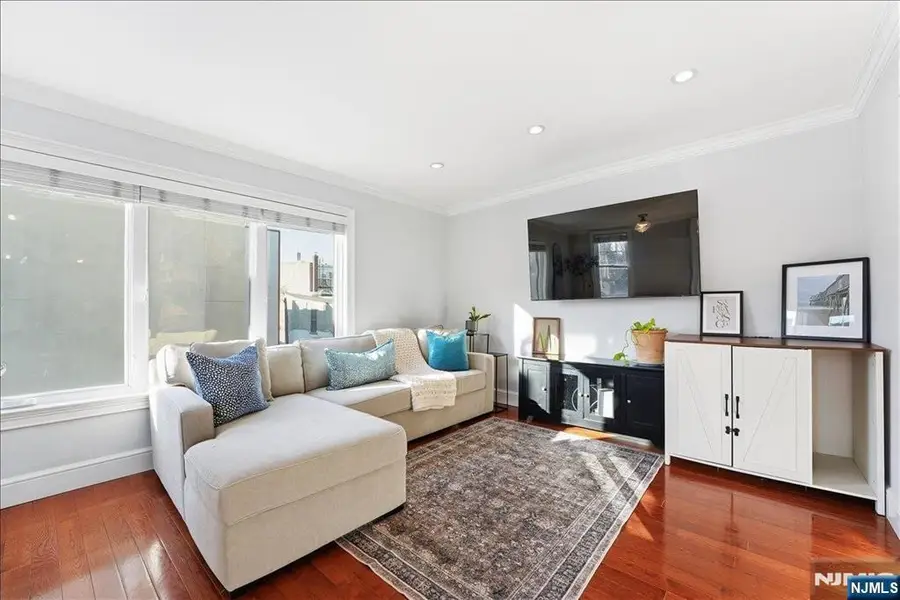 700 Bloomfield Street 3, Hoboken, NJ 07030 - #3