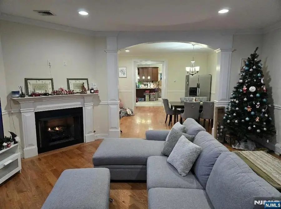 227B 5th B, Palisades Park, NJ 07650 - Image #2