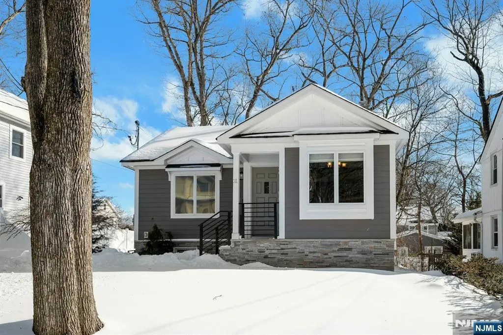 31 Mount Pleasant Parkway, Livingston, NJ 07039 - #1