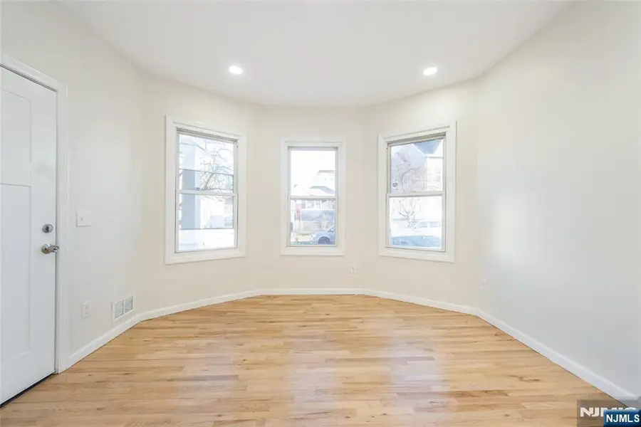 1022 E 22nd, Paterson, NJ 07513 - #3