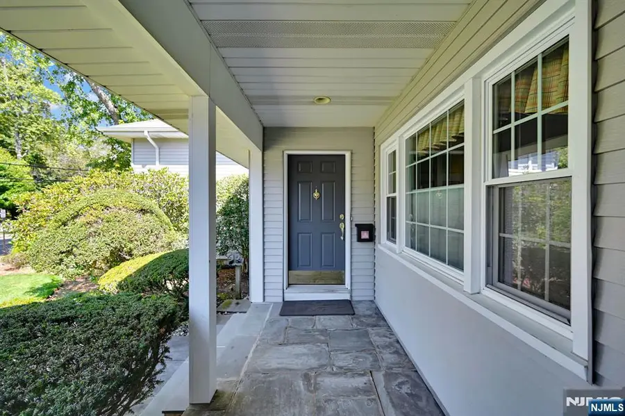 17 Pascack Road, Park Ridge, NJ 07656 - #3