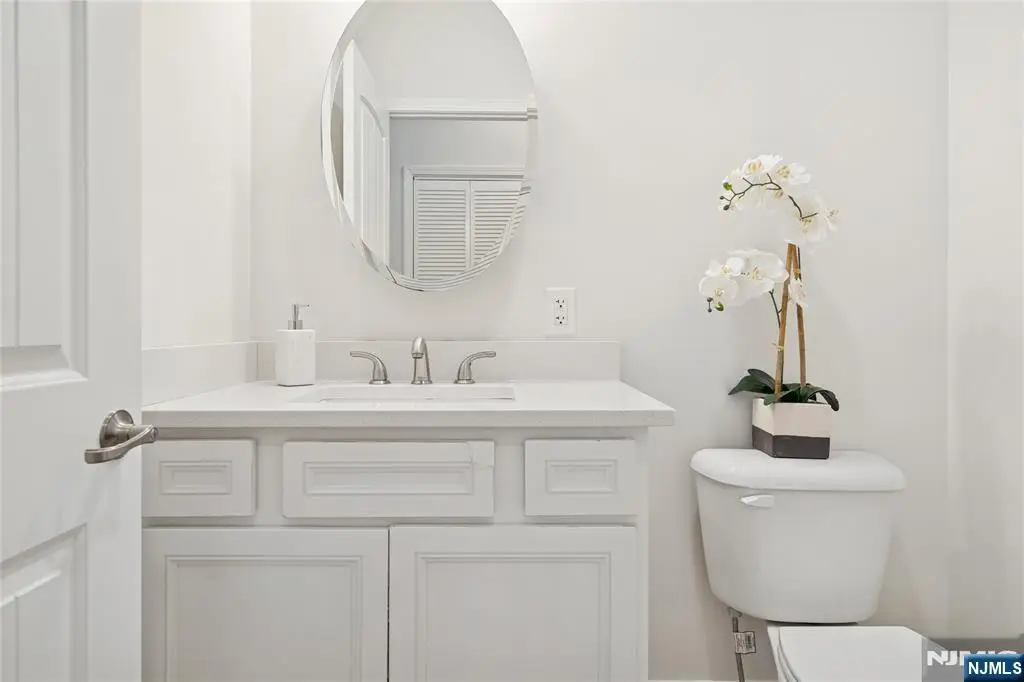 4 Sterling Drive, Sussex, NJ 07461 - #1