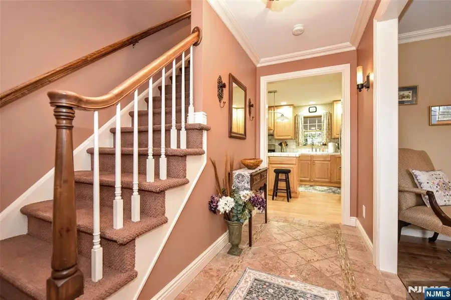 84 W Midland Avenue, Paramus, NJ 07652 - #3