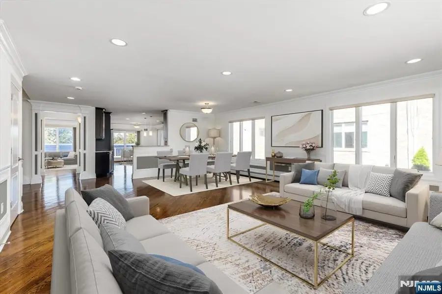 535 7th Street B, Palisades Park, NJ 07650 - Image #3