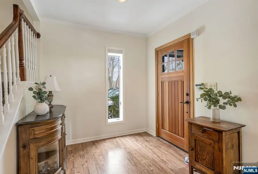 22 Knollwood Drive, Ho Ho Kus, NJ 07423 - #2