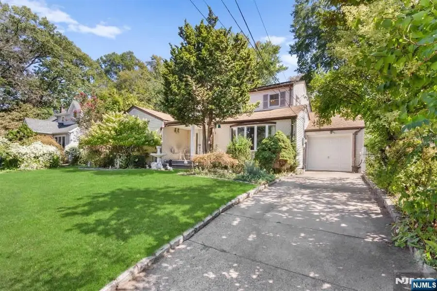 766 7th Avenue, River Edge, NJ 07661 - #2