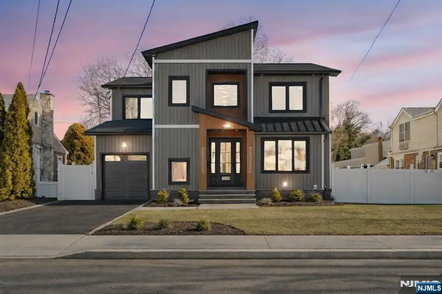 12-41 Western Drive, Fair Lawn, NJ 07410 - Image #2