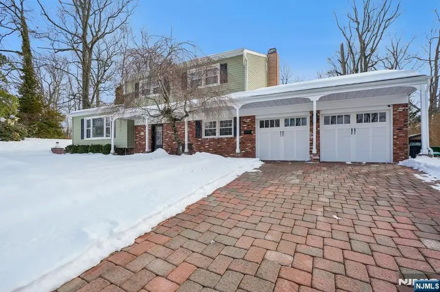 25 Nathan Way, Wayne, NJ 07470 - Image #2