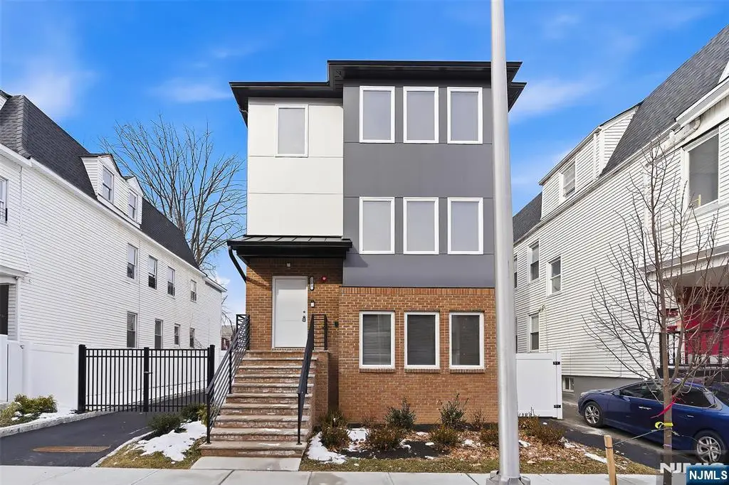 263 19th Street, East Orange, NJ 07017 - #1