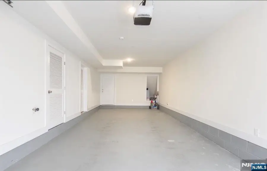 319 Renner Avenue, Newark, NJ 07112 - #3