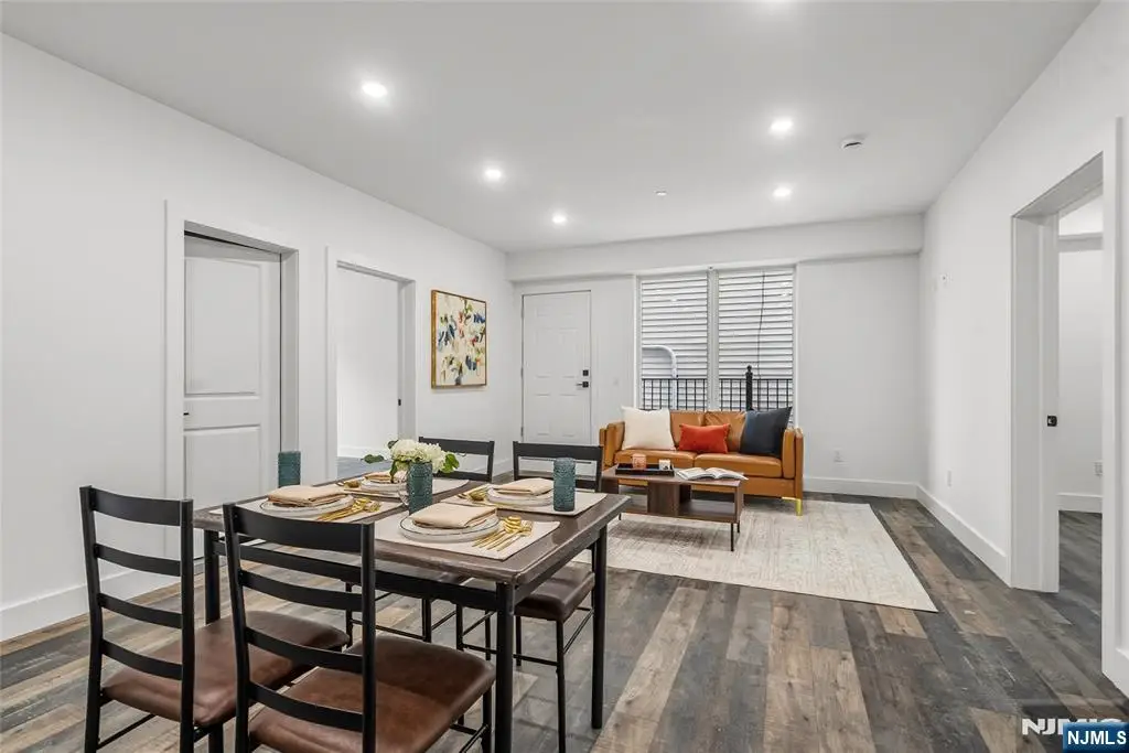 521 10th Street A2, Union City, NJ 07087 - #1